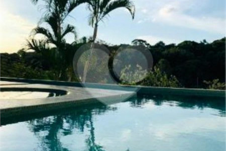 Casa à venda com 4 suítes no condomínio Fazenda Imperial, Sorocaba - SP
