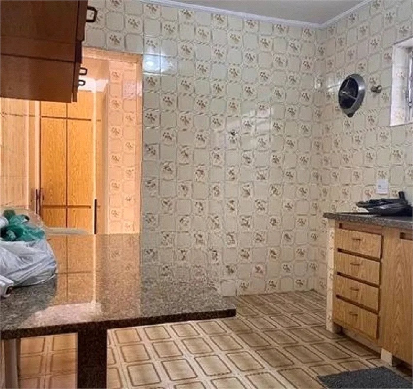 Sobrado à venda com 4 quartos, sendo 1 suíte,  em Alto da Lapa, São Paulo, SP