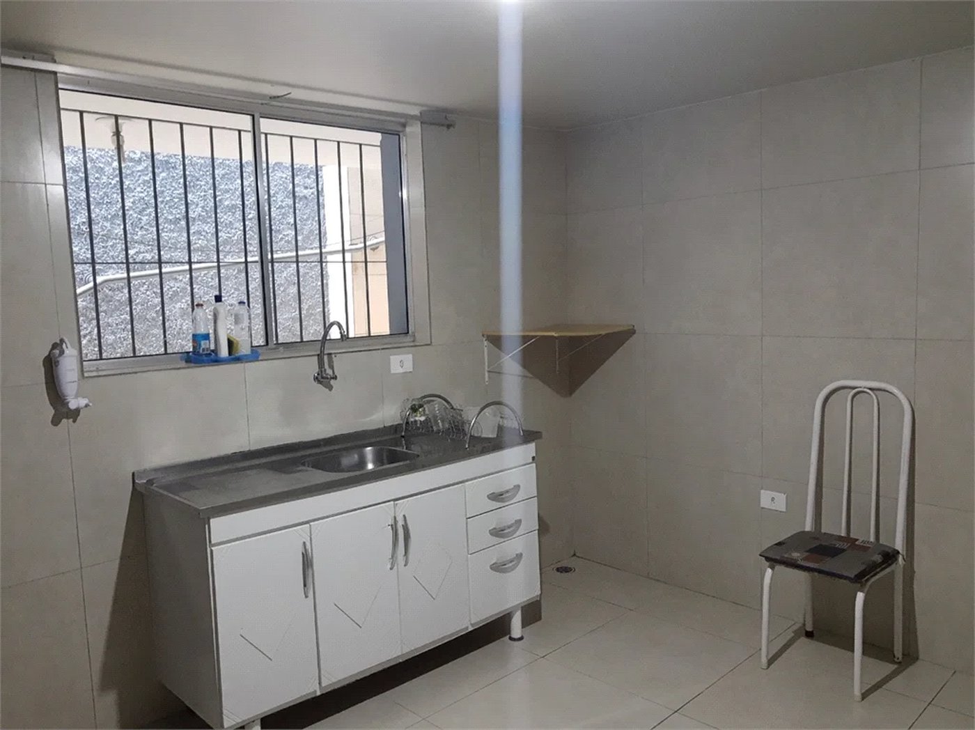 Sobrado à venda com 3 quartos, sendo 1 suíte, em Jardim Helga, São Paulo, SP