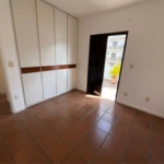 Apartamento com 4 dormitórios à venda, 259 m² por R$ 900.000,00 - Jardim Três Marias - Guarujá/SP