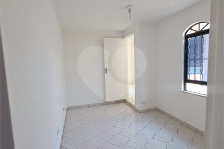 Sobrado à venda ou para alugar com 3 quartos, sendo 1 suíte, em Alto da Boa Vista, São Paulo, SP