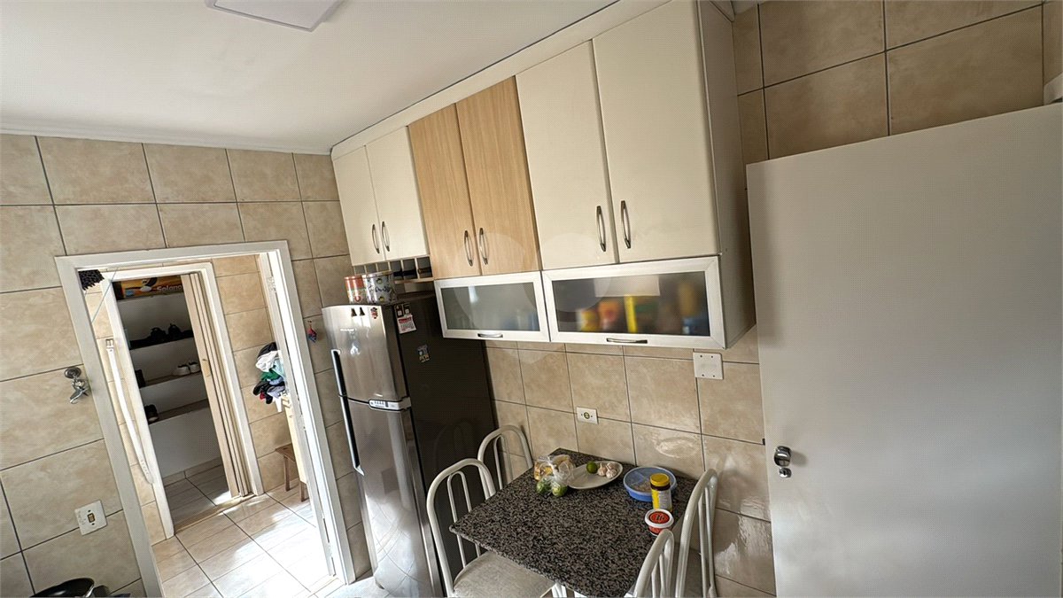 Apartamento à venda com 2 quartos, sendo 1 suíte,  no Centro, Ribeirão Preto, SP