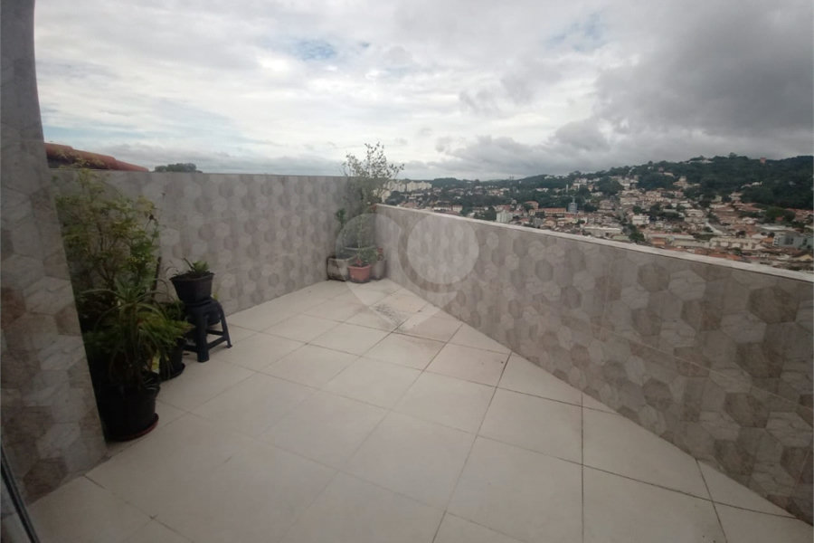 Sobrado à venda com 4 quartos, sendo 1 suíte, em Tremembé, São Paulo, SP