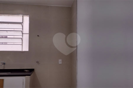 Apartamento no Condomínio Residencial Itaipu