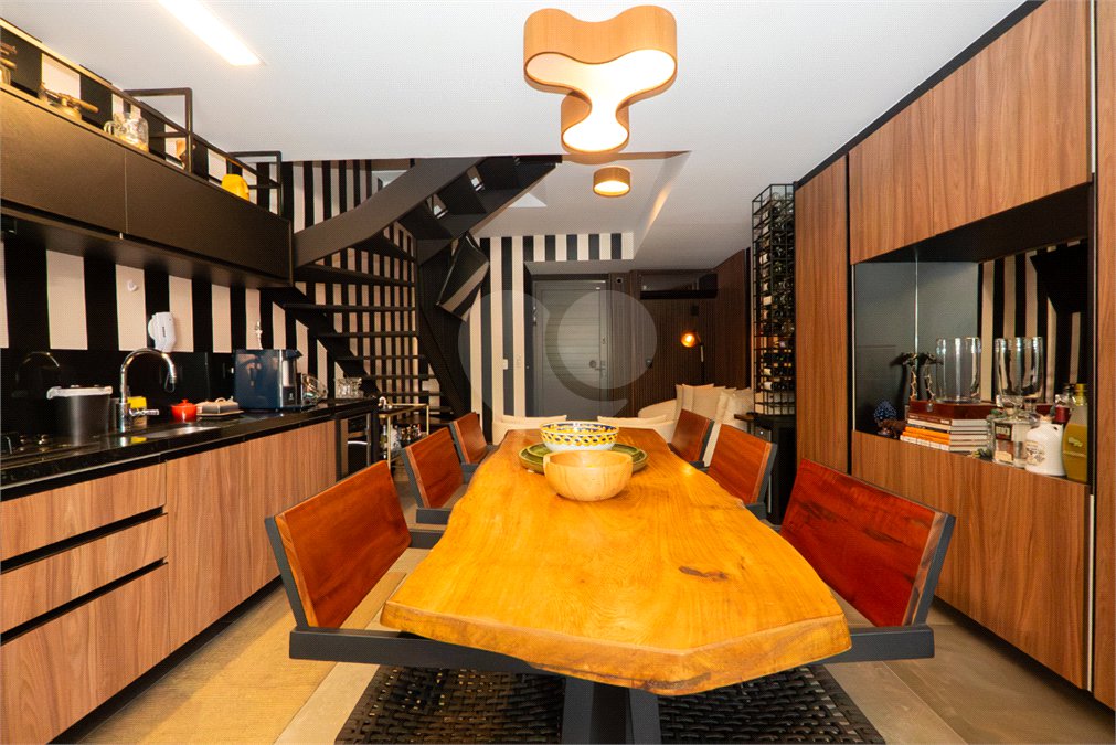 Casa à venda com 2 suítes no condomínio Kza Princesa Isabel, São Paulo - SP