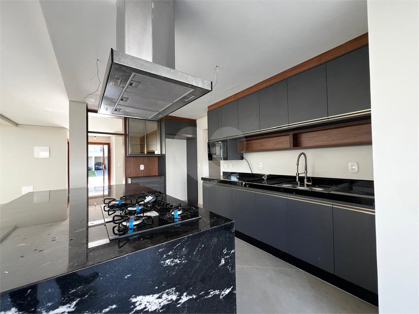 Casa à venda com 3 suítes no condomínio Residencial Jardim Villa Verona, Sorocaba - SP