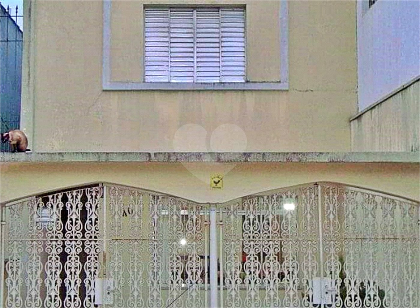 Casa à venda com 3 quartos, sendo 1 suíte,  em Jardim Aeroporto, São Paulo, SP