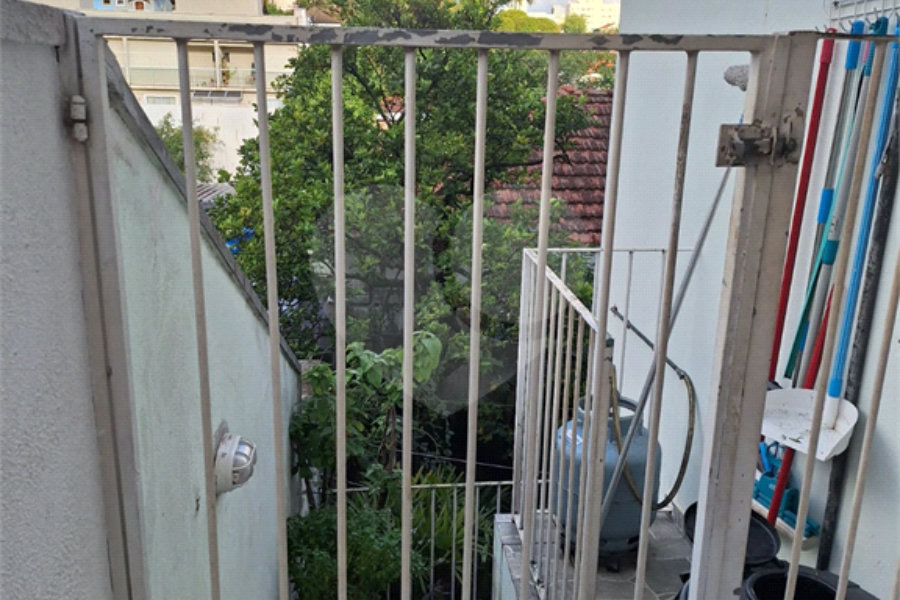 Sobrado à venda com 3 quartos, sendo 1 suíte, em Vila Irmãos Arnoni, São Paulo, SP
