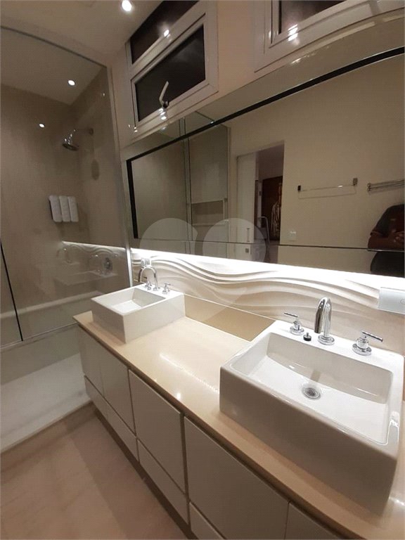 Apartamento à venda com 3 quartos, sendo 1 suíte, em Jardim Paulista, São Paulo, SP