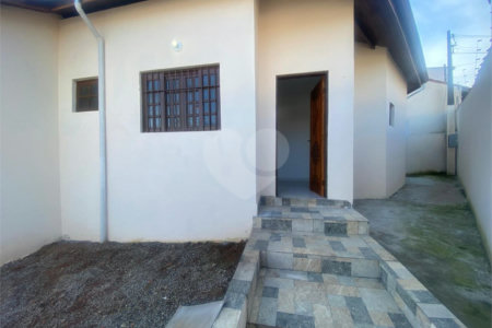 Casa à venda com 3 quartos, sendo 1 suíte,  em Vila Nova Cintra, Mogi das Cruzes, SP