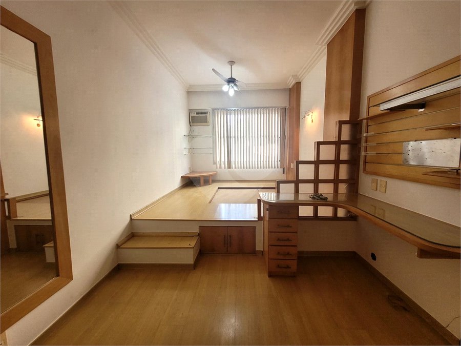 Apartamento à venda com 4 quartos, sendo 1 suíte, em Copacabana, Rio de Janeiro, RJ