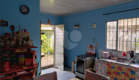 Casa à venda com 2 quartos em Forte, Praia Grande, SP