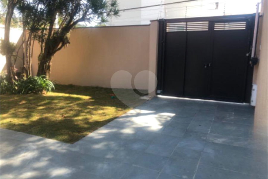 Casa à venda com 4 quartos, sendo 2 suítes,  em Horto Florestal, São Paulo, SP