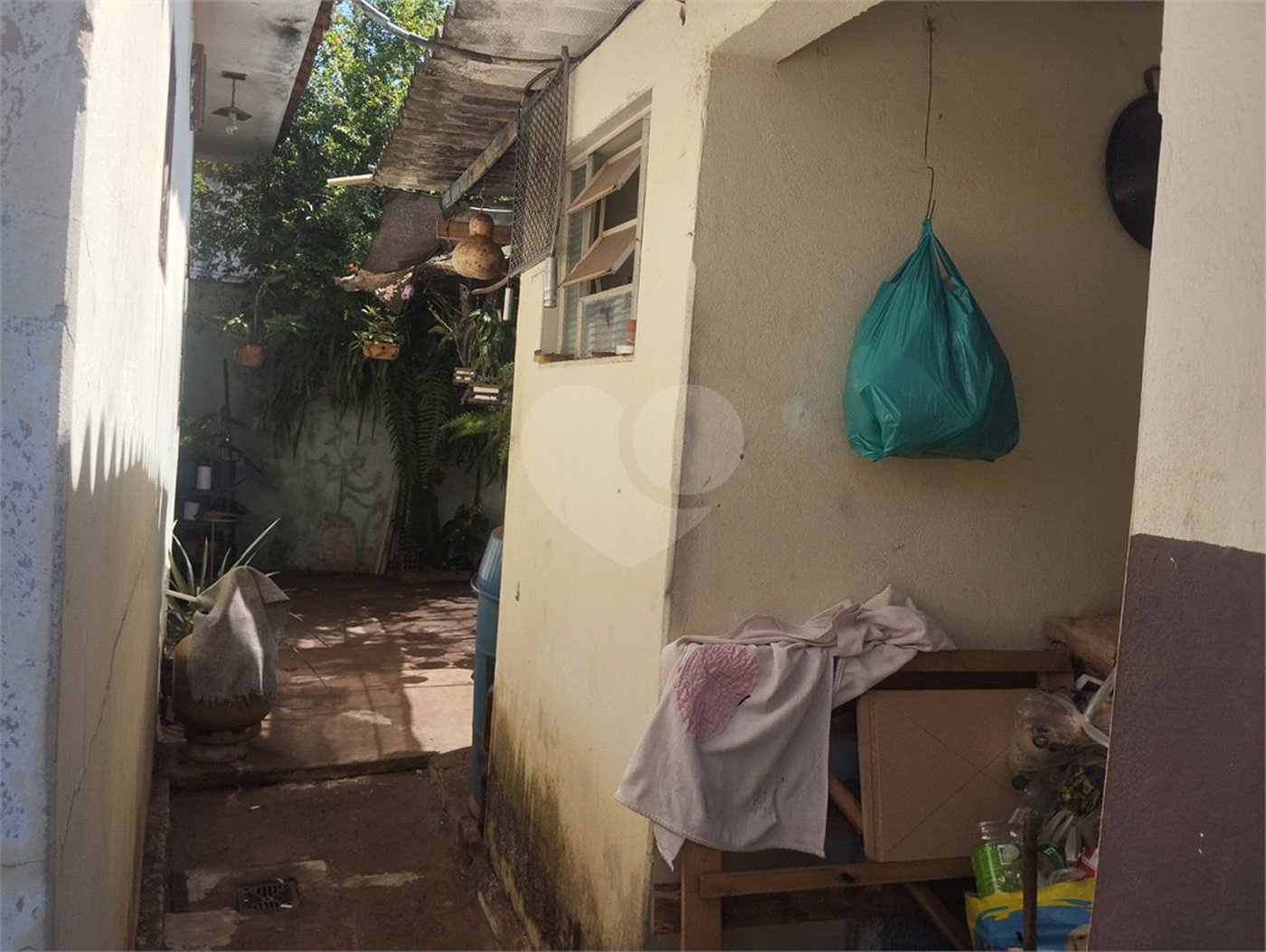 Casa à venda com 2 quartos no Centro, Araraquara, SP