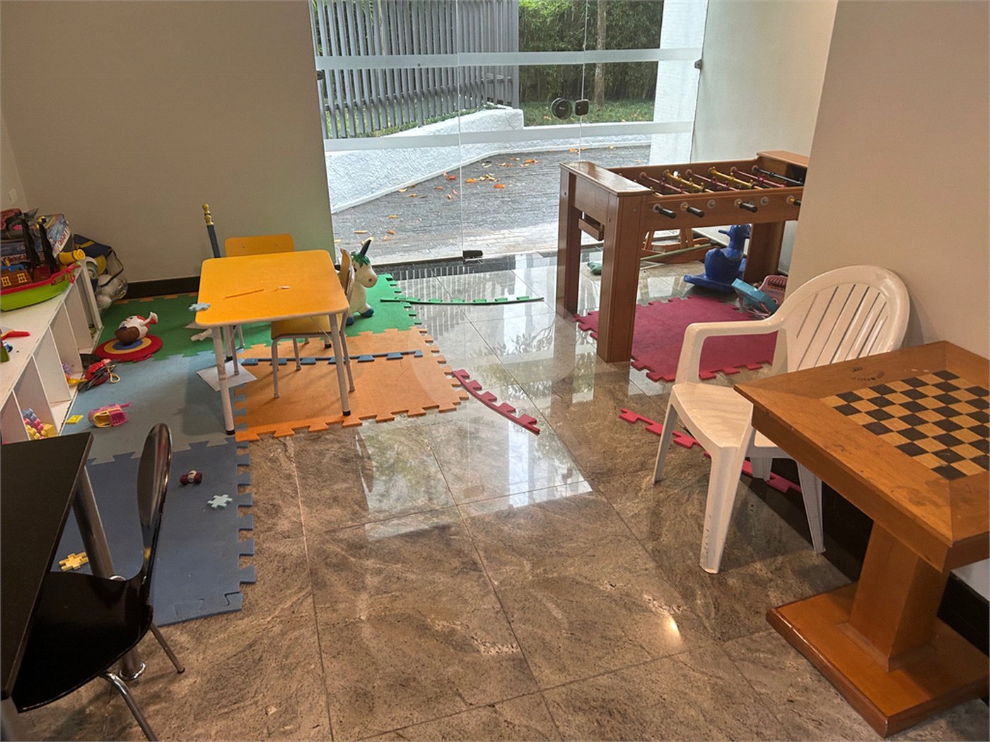 Apartamento à venda com 3 quartos, sendo 1 suíte, em Vila Nova Conceição, São Paulo, SP