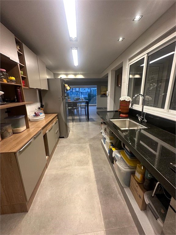 Apartamento à venda com 2 suítes em Jardim Caboré, São Paulo, SP