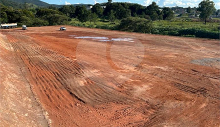 Terreno à venda em Jardim Jaraguá, Atibaia, SP
