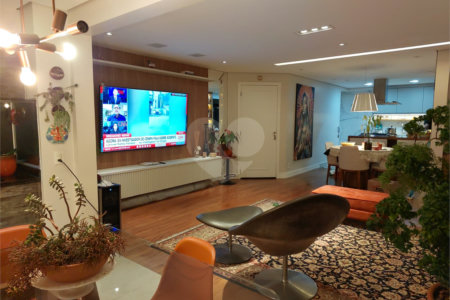 Apartamento à venda com 2 suítes em Vila Andrade, São Paulo, SP