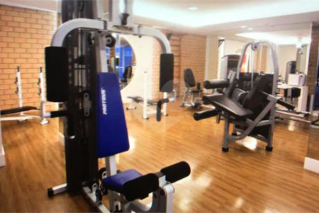 Condomínio clube, Apartamento na Mooca com 204 m² Com 3 suítes e 4 Vagas.
