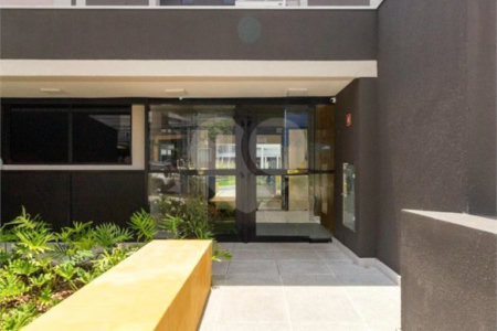 Apartamento à venda com 2 quartos, sendo 1 suíte,  em Vila Romana, São Paulo, SP
