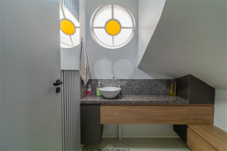 Sobrado à venda com 3 quartos, sendo 1 suíte,  em Vila Mascote, São Paulo, SP