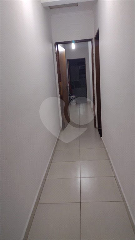 Sobrado à venda com 3 quartos, sendo 2 suítes,  em Vila Suissa, Mogi das Cruzes, SP