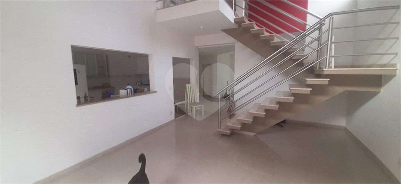 Sobrado com vista cinematográfica no Condomínio Villagio Capriccio/ Louveira- SP.