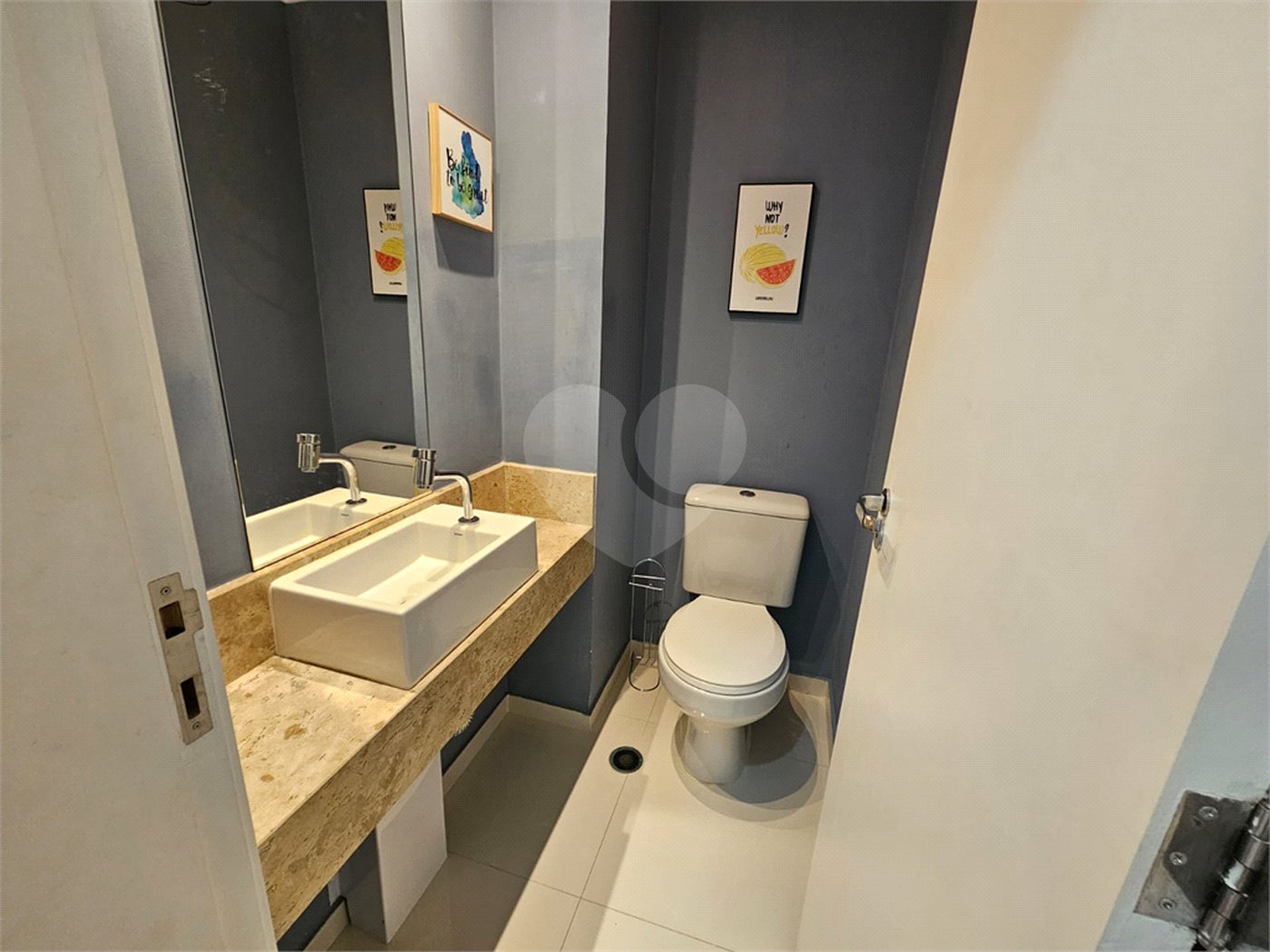 Apartamento à venda com 3 quartos, sendo 1 suíte,  em Vila Santa Catarina, São Paulo, SP