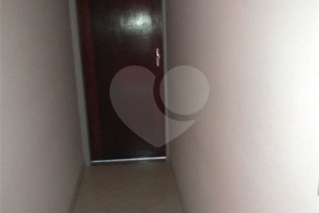 Sobrado à venda com 3 quartos em Vila Marari, São Paulo, SP