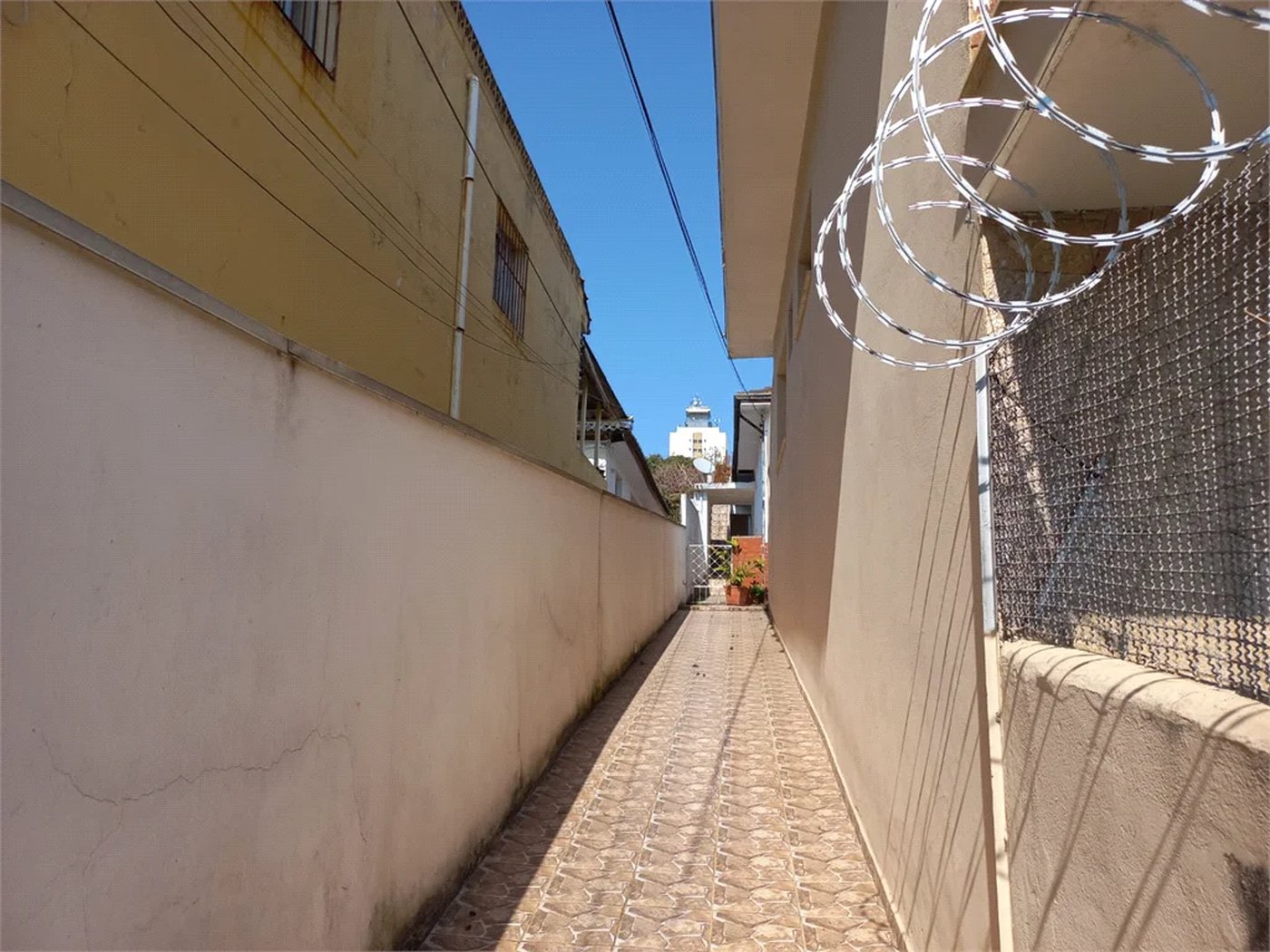 Casa à venda com 3 quartos, sendo 2 suítes, em Jaguaré, São Paulo, SP