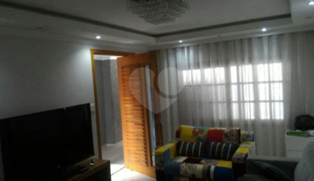Sobrado à venda com 3 quartos, sendo 2 suítes,  em Tucuruvi, São Paulo, SP