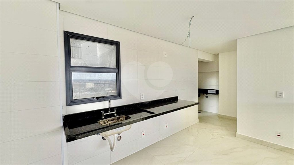 Apartamento à venda com 3 suítes em Jardim Maria José, Votorantim, SP