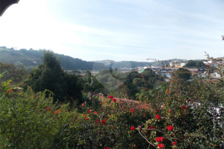 Casa Térrea à venda com 3 quartos, sendo 1 suíte, em Mirante do Cachoeira, Piracaia, SP