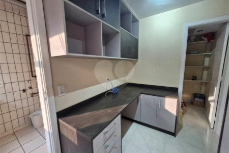 Apartamento à venda com 3 quartos, sendo 1 suíte,  em Tijuca, Rio de Janeiro, RJ