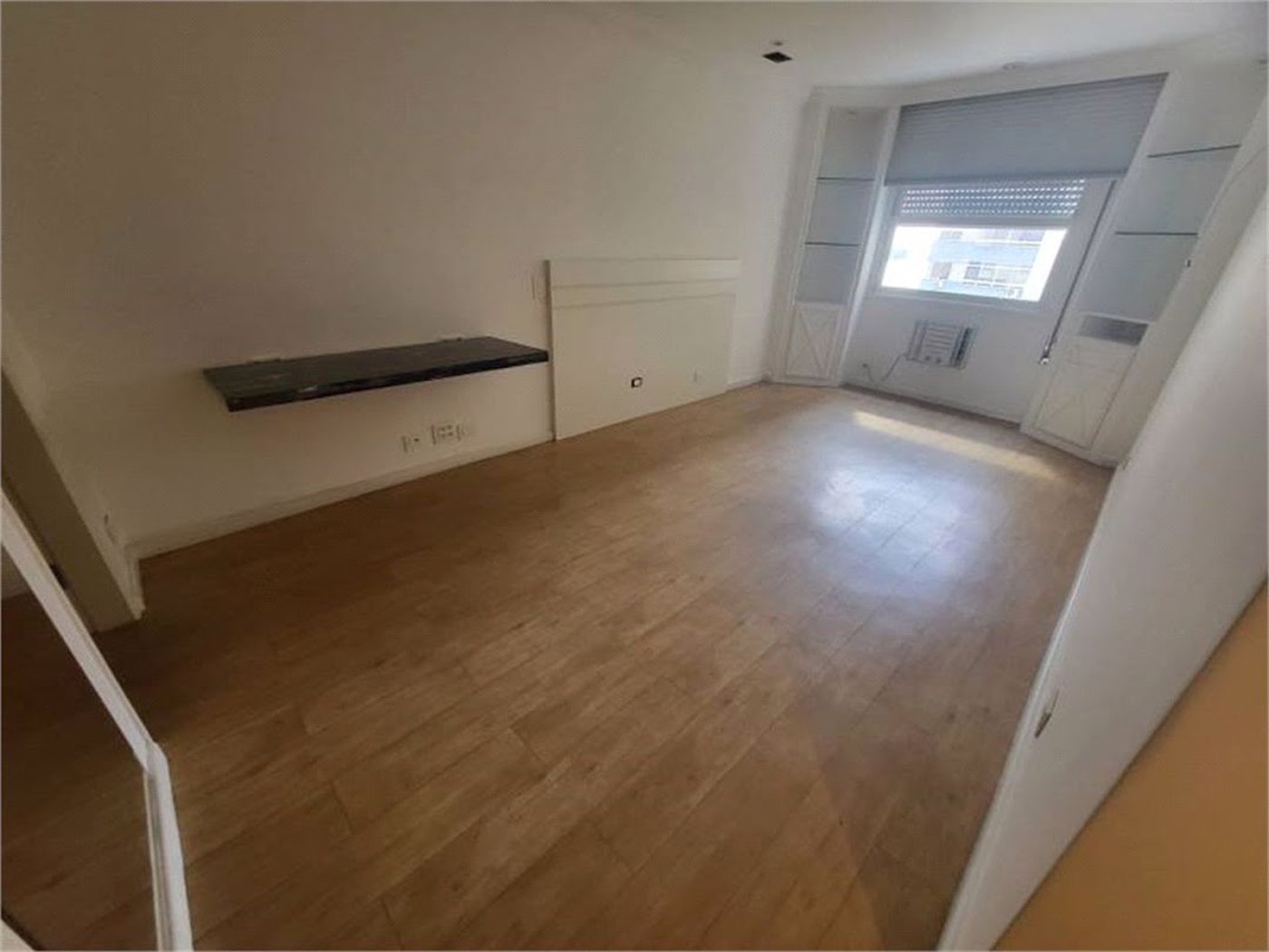 Apartamento Residencial à venda, Gonzaga, Santos - AP1414.