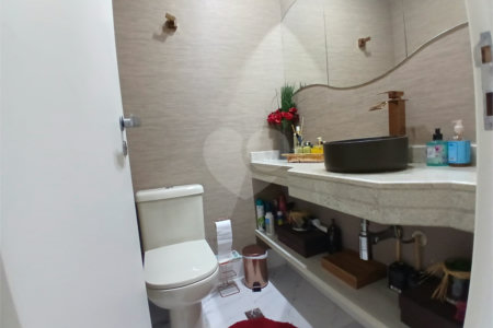 Cobertura à venda com 4 quartos, sendo 2 suítes,  em Alto da Lapa, São Paulo, SP