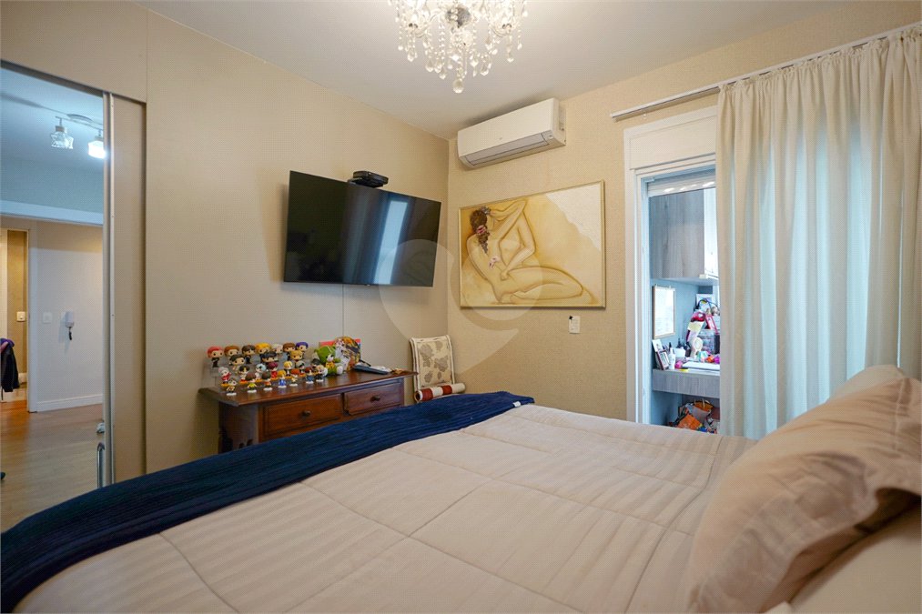 Apartamento à venda com 4 quartos, sendo 2 suítes, em Santo Amaro, São Paulo, SP