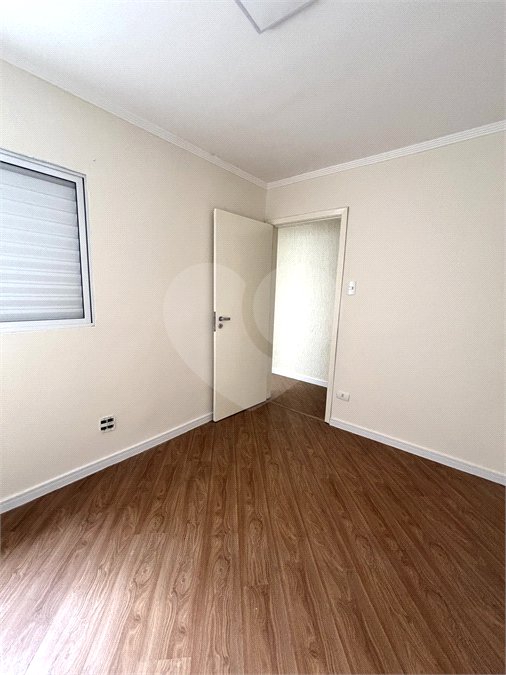 Sobrado à venda com 3 quartos, sendo 1 suíte, em Vila Invernada, São Paulo, SP