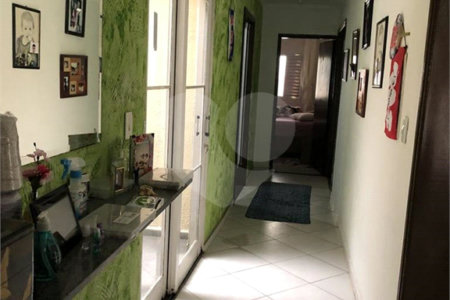 Casa à venda com 5 quartos, sendo 2 suítes, em Parque Continental Ii, Guarulhos, SP