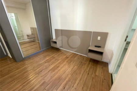 Apartamento à venda com 3 quartos, sendo 1 suíte, em Baeta Neves, São Bernardo do Campo, SP
