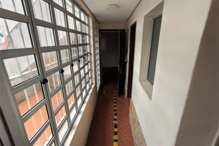Sobrado à venda com 5 quartos, sendo 1 suíte, em Jardim Trussardi, São Paulo, SP