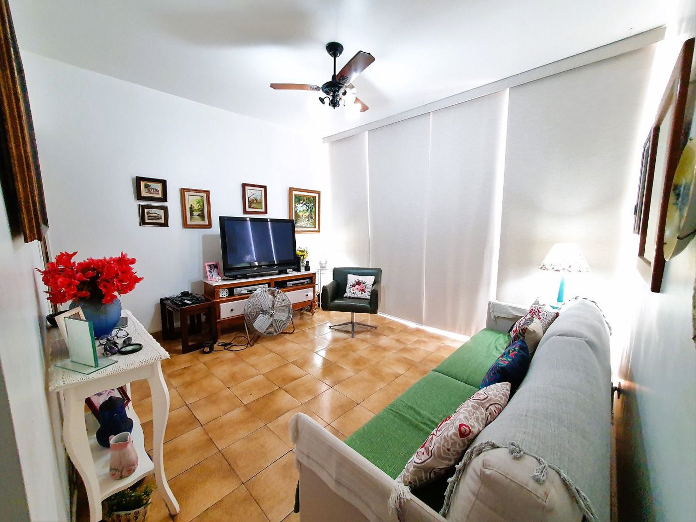 Apartamento com 2 dormitórios à venda, 97 m² por R$ 749.000,00 - Gonzaga - Santos/SP