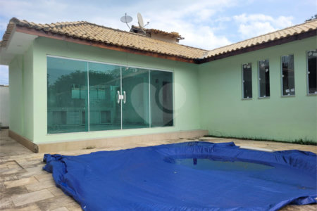 Terreno em condomínio à venda com 3 quartos, sendo 2 suítes, em Caravelas, Armação dos Búzios, RJ