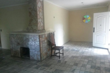 Casa Térrea à venda com 4 quartos, sendo 2 suítes,  em Tucuruvi, São Paulo, SP