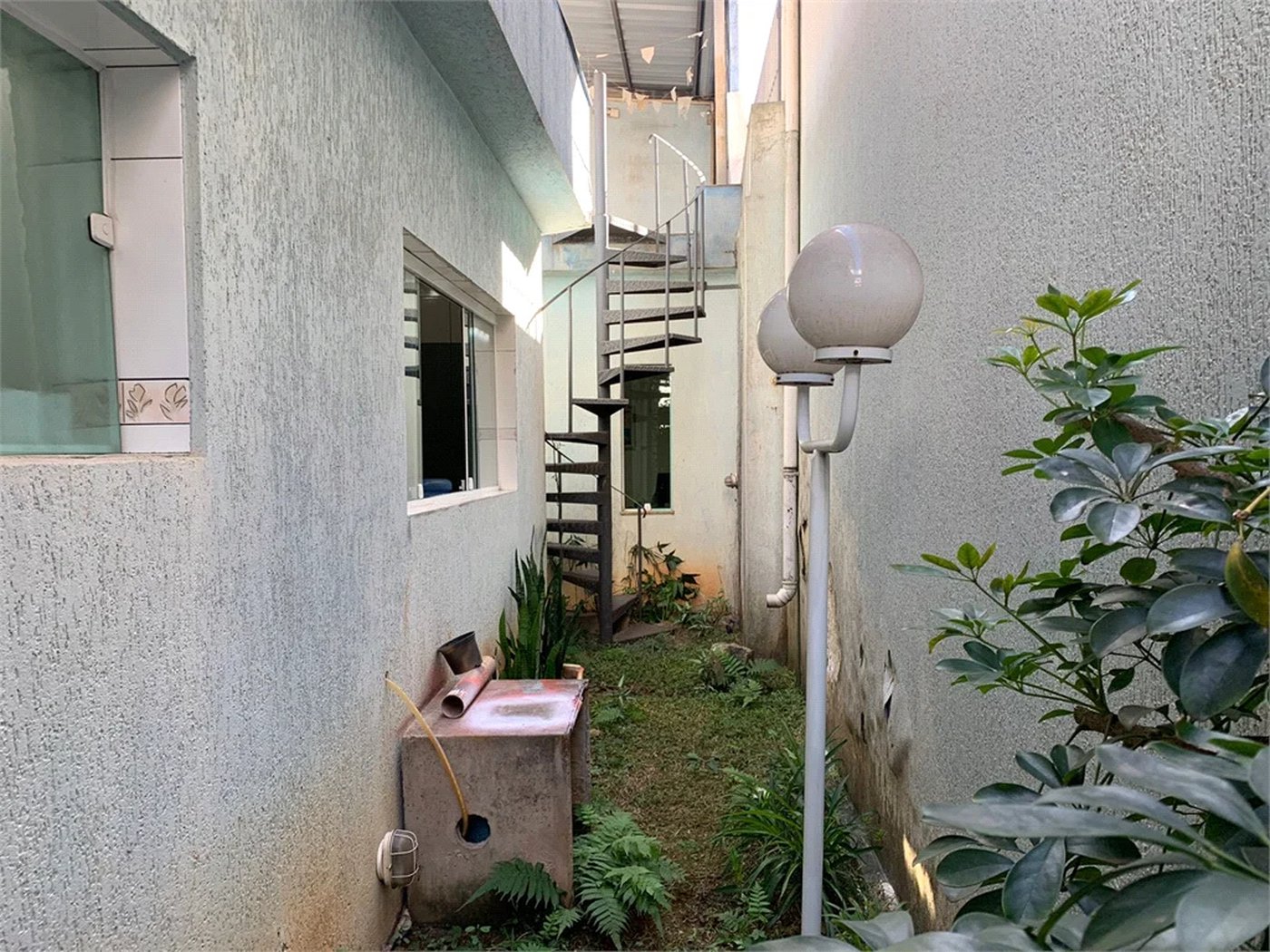 Casa à venda com 3 quartos, sendo 1 suíte, em Vila Romana, São Paulo, SP