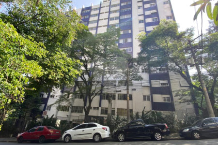 Apartamento à venda com 3 quartos, sendo 1 suíte, em Cerqueira César, São Paulo, SP