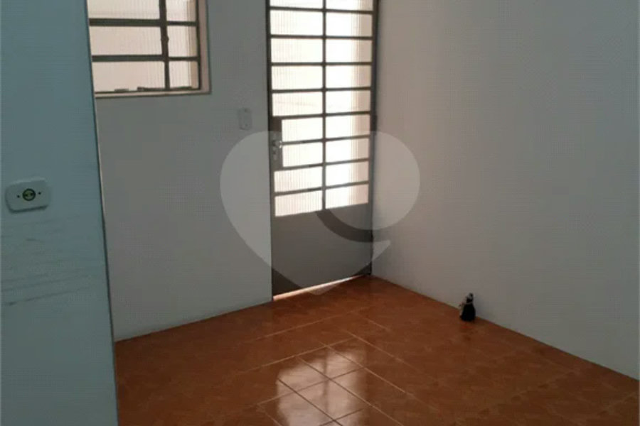 CASA TERREA A VENDA EM SP PENHA