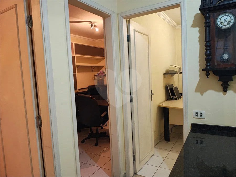 SOBRADO COMERCIAL PARA LOCAÇÃO NO RUDGE RAMOS | 197 m²