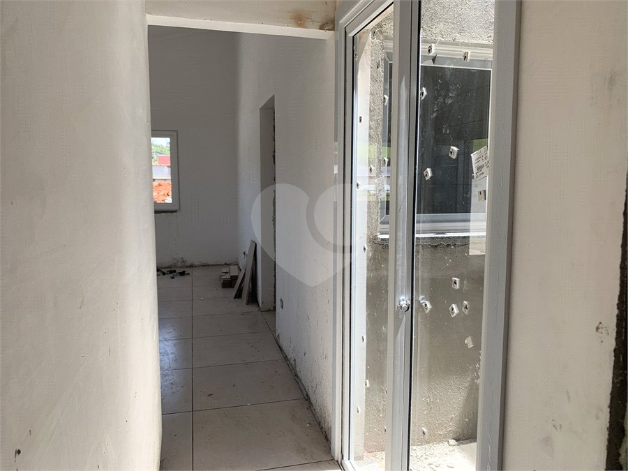 Casa 3 dormitórios - Condomínio MARF 3 - Bom Jesus dos Perdões