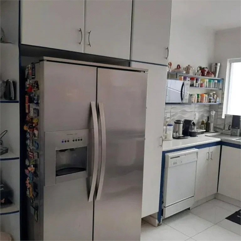 Casa à venda com 5 suítes em Parque dos Príncipes, São Paulo, SP